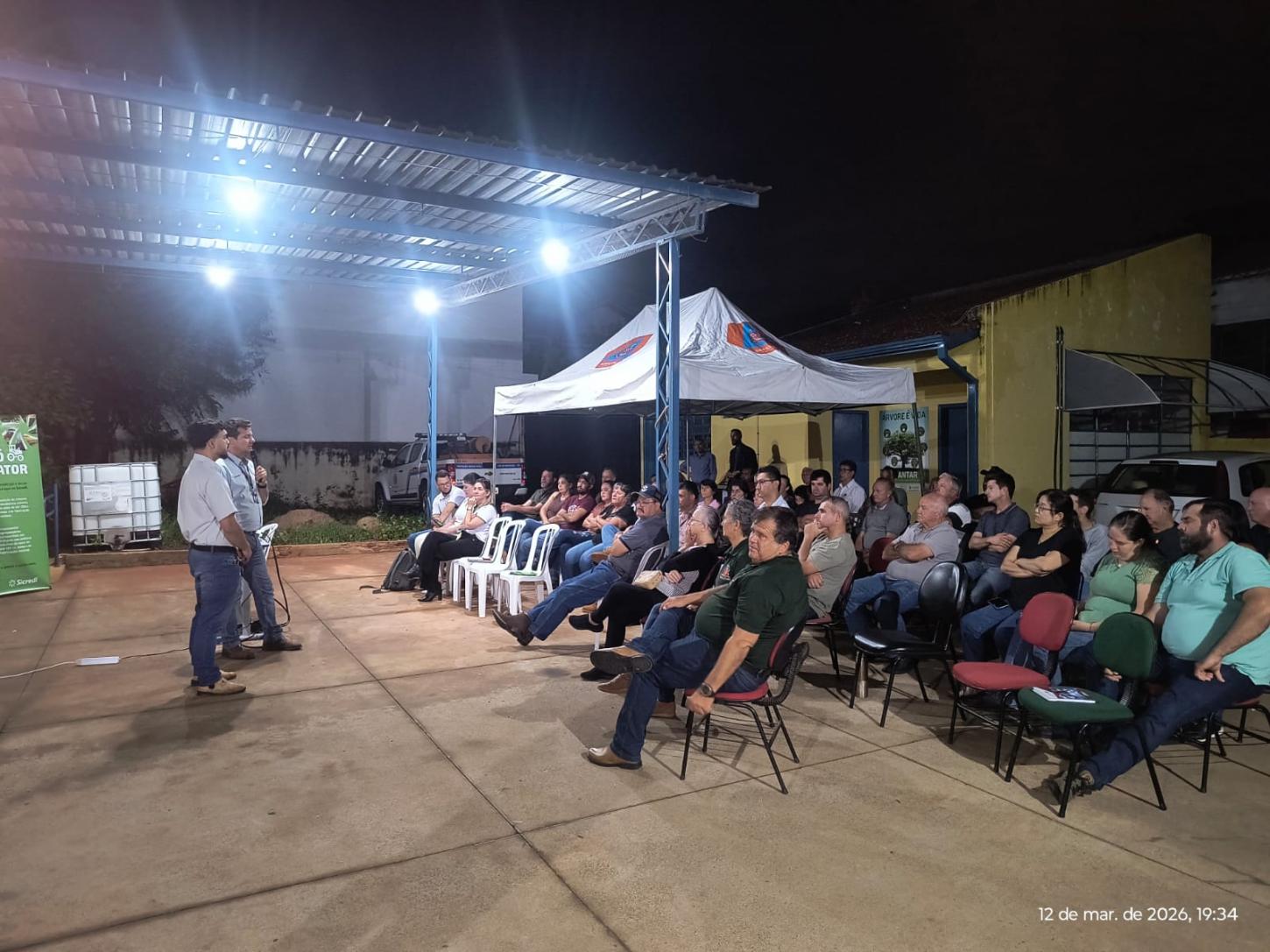 Prefeitura reúne produtores e orienta sobre crédito rural e emissão de nota fiscal em Artur Nogueira
