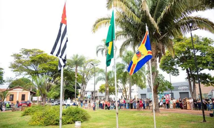 Artur Nogueira celebra o 7 de Setembro com Ato Cívico na Praça do Coreto
